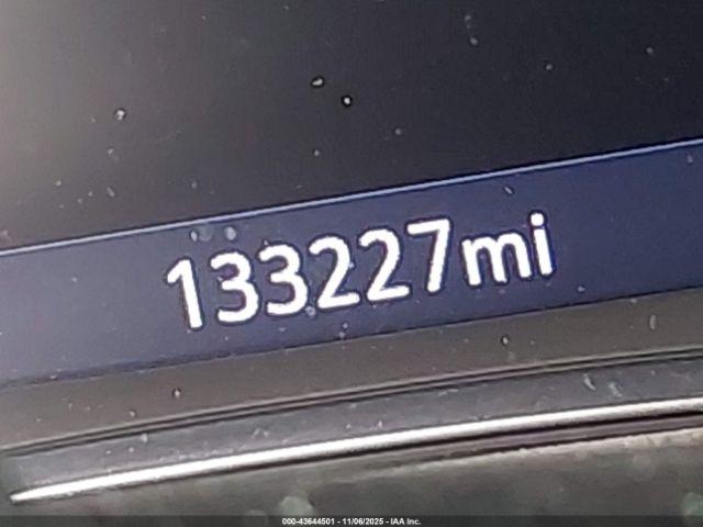 Chevrolet Traverse Awd Premier Image 9