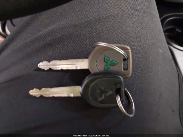 Mitsubishi Endeavor Ls Image 8