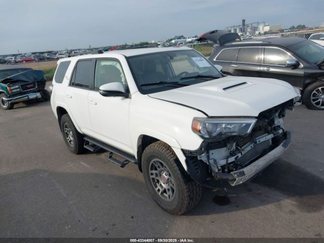 Toyota 4Runner Trd Off Road Premium Image 1