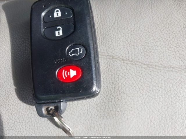 Toyota Highlander Limited Image 12