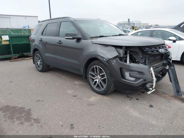  Salvage Ford Explorer