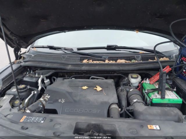 Ford Explorer Sport Image 7