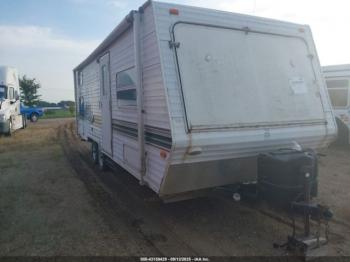  Salvage Wildwood Travel Trailer