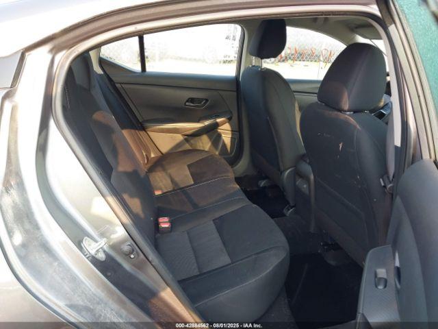 Nissan Sentra Sv Image 5