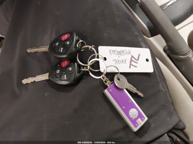 Toyota Corolla Le Image 8