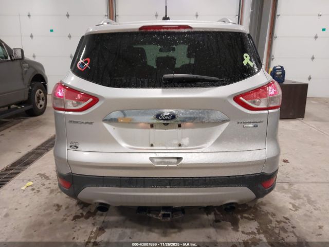 Ford Escape Titanium Image 10