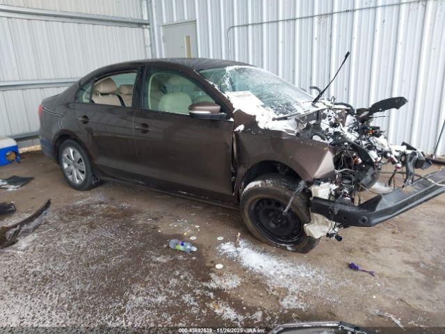  Salvage Volkswagen Jetta