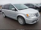 Chrysler Town & Country Touring-l Image 1