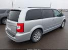 Chrysler Town & Country Touring-l Image 3
