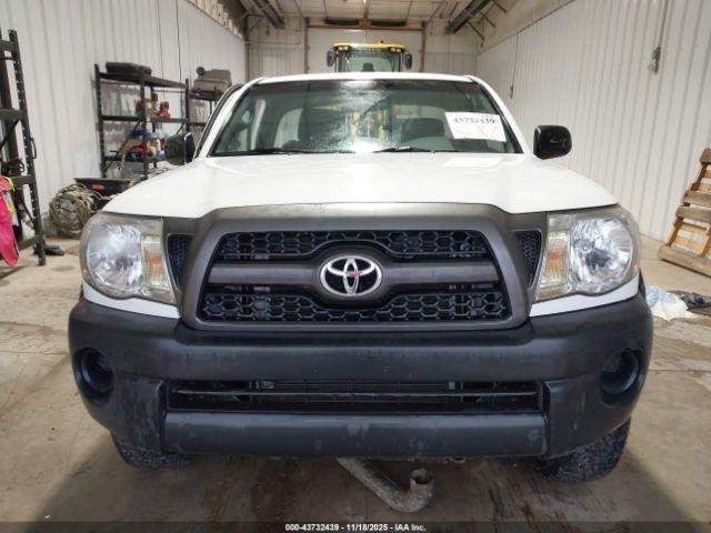 Toyota Tacoma Image 7