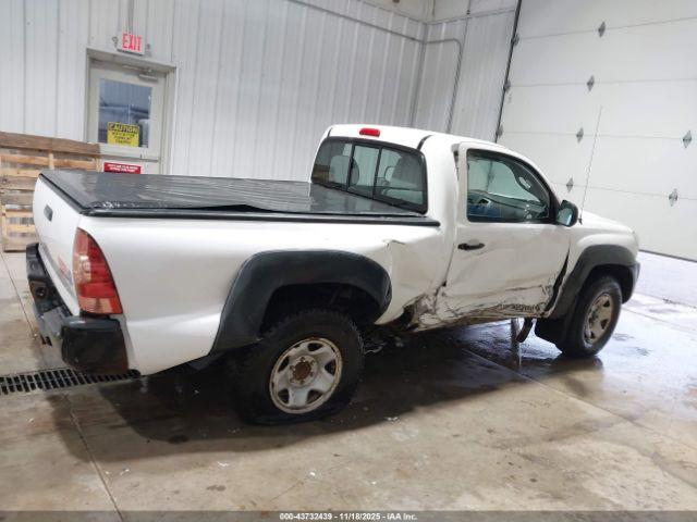 Toyota Tacoma Image 8