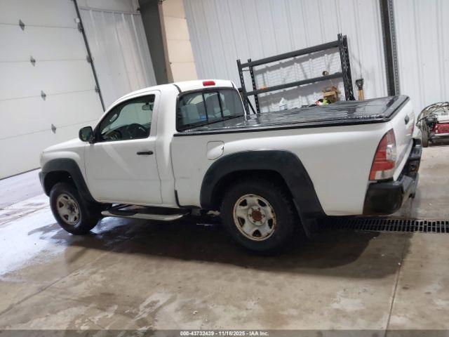 Toyota Tacoma Image 11