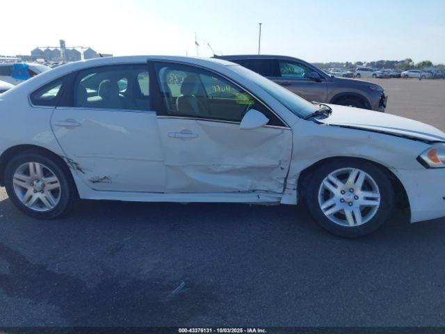 Chevrolet Impala Lt Image 8