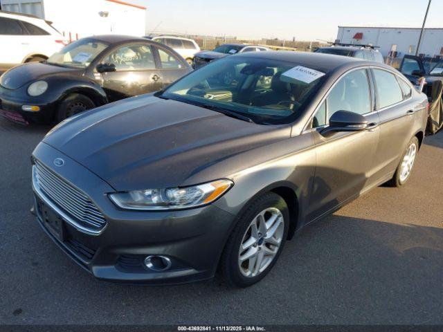 Ford Fusion Se Image 10