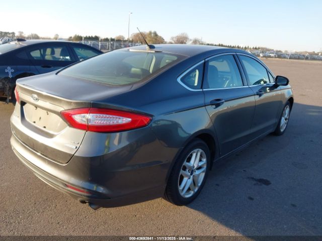 Ford Fusion Se Image 13