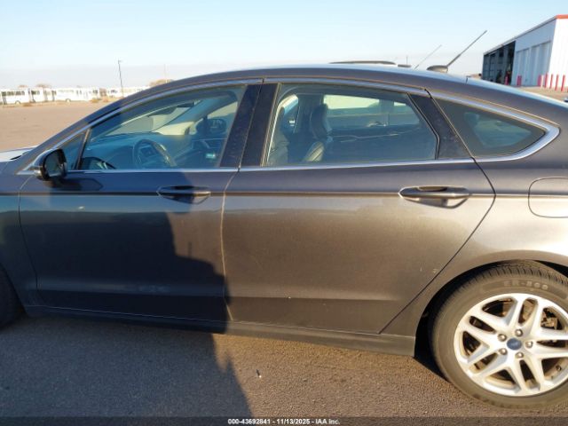 Ford Fusion Se Image 12