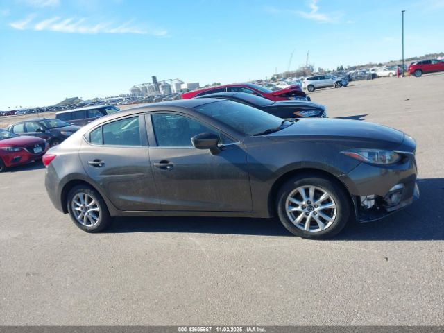 Mazda Mazda3 I Touring Image 10