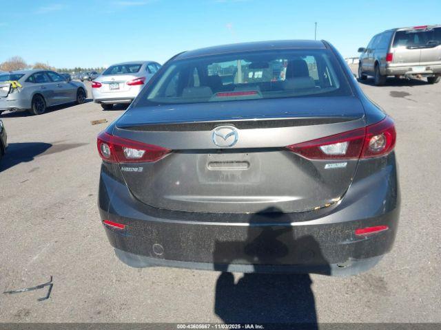 Mazda Mazda3 I Touring Image 18