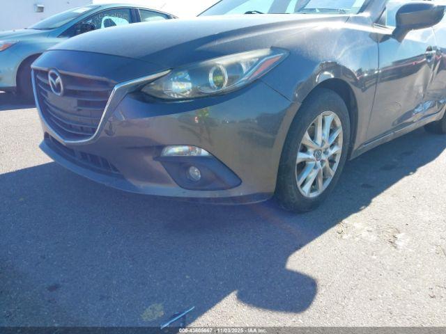 Mazda Mazda3 I Touring Image 17