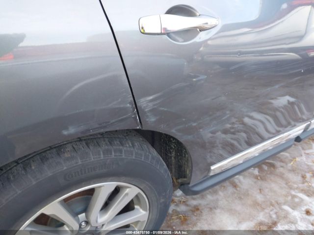 Nissan Pathfinder Sl Image 19