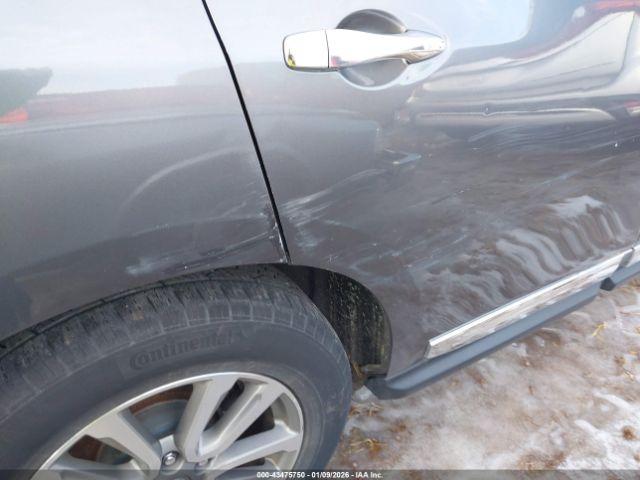 Nissan Pathfinder Sl Image 19