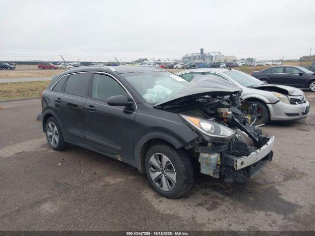  Salvage Kia Niro