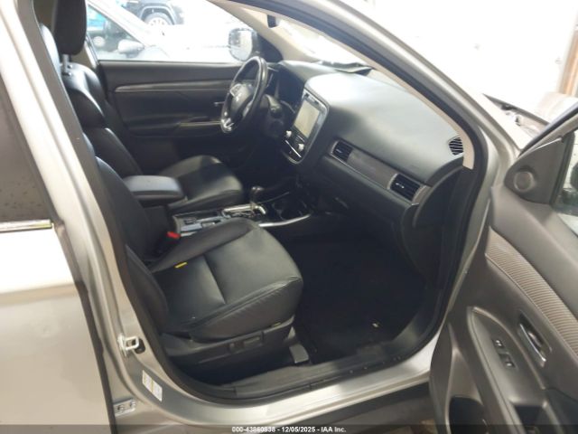 Mitsubishi Outlander Sel 2.4 Image 17