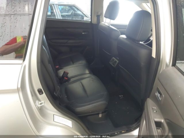 Mitsubishi Outlander Sel 2.4 Image 6