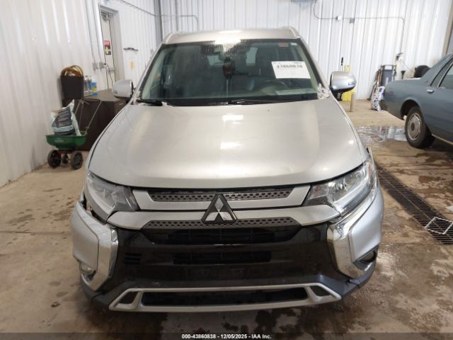 Mitsubishi Outlander Sel 2.4 Image 10