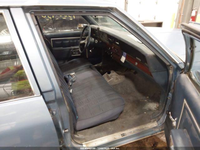 Chevrolet Caprice Image 9