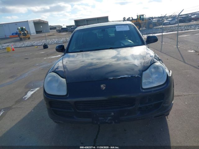 Porsche Cayenne V6 Image 2