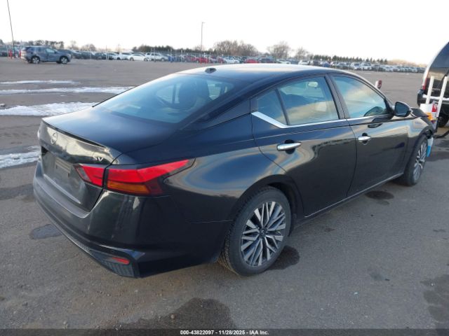 Nissan Altima Sv Fwd Image 17