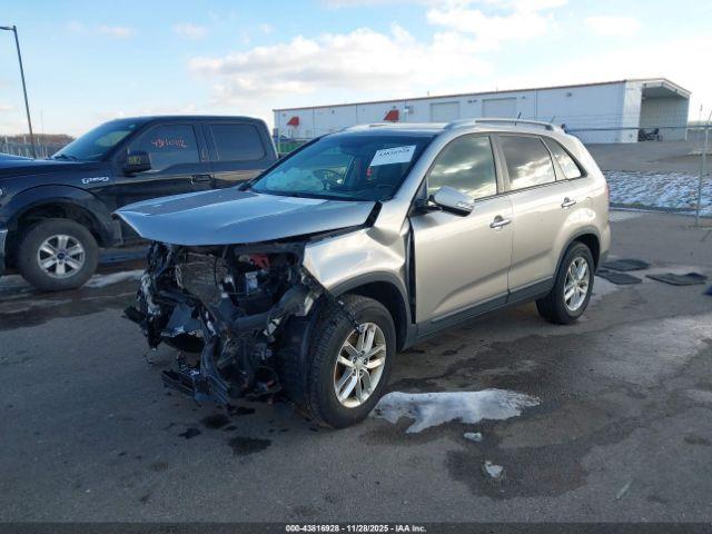 Kia Sorento Lx Image 3