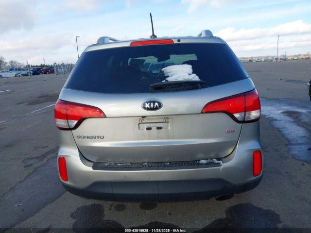 Kia Sorento Lx Image 14