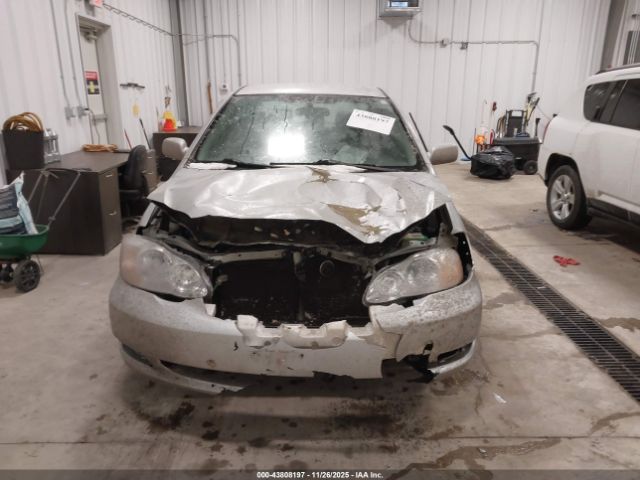 Toyota Corolla Le Image 11