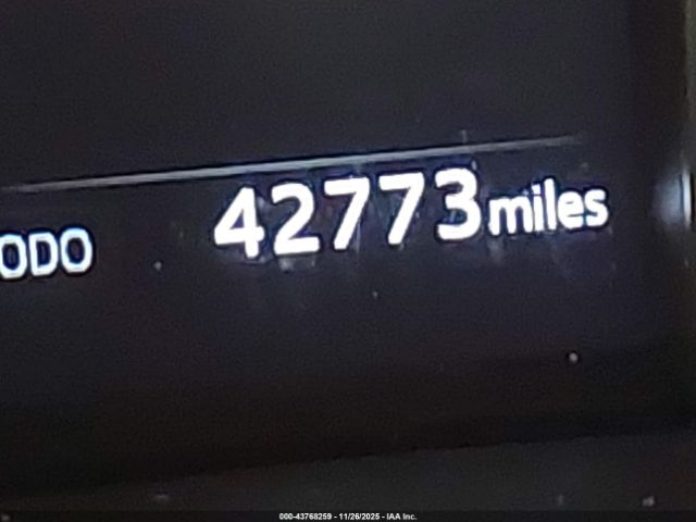 Toyota 4Runner Limited Image 11