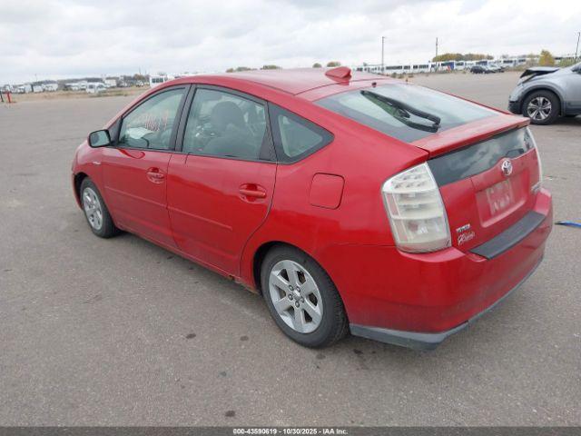 Toyota Prius Image 2