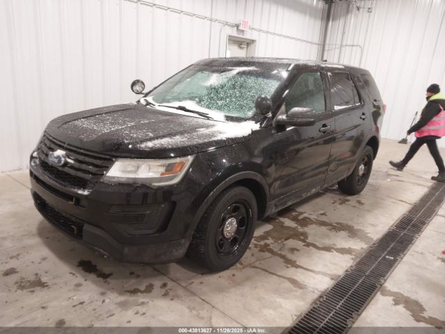 Ford Utility Police Intercepto Image 3