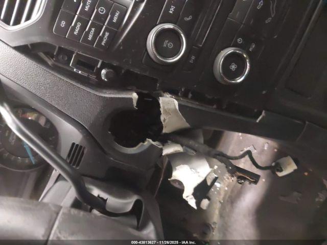 Ford Utility Police Intercepto Image 5