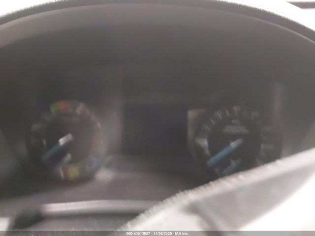 Ford Utility Police Intercepto Image 4