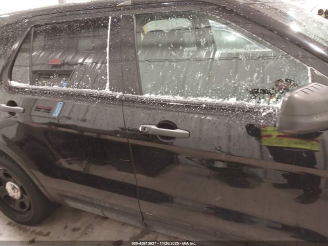 Ford Utility Police Intercepto Image 14