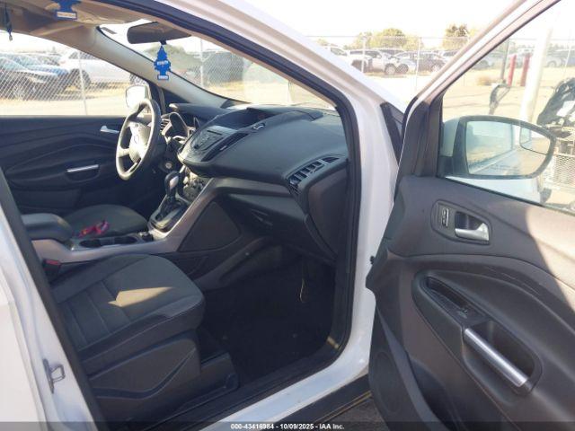 Ford Escape Se Image 5