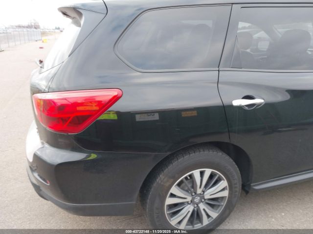 Nissan Pathfinder Sl Image 4