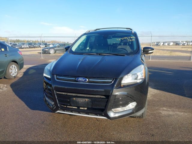 Ford Escape Titanium Image 11