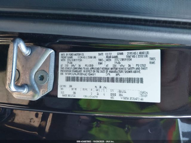 Ford Escape Titanium Image 8