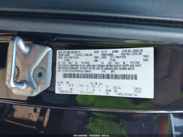 Ford Escape Titanium Image 8