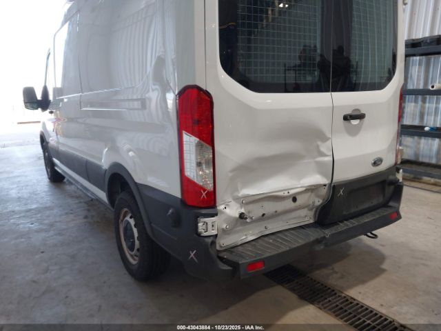 Ford Transit Image 12