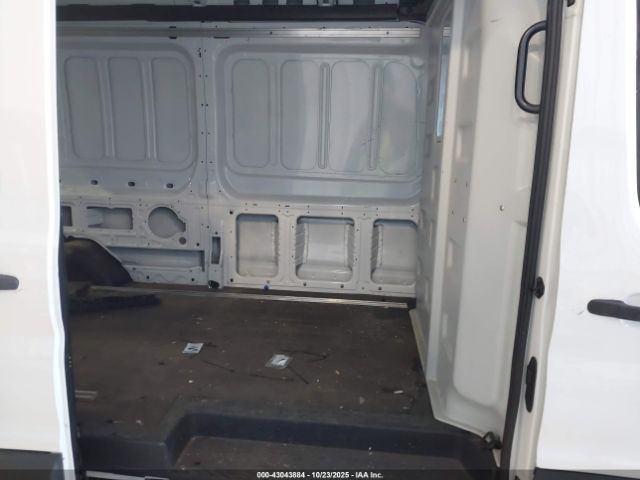 Ford Transit Image 5