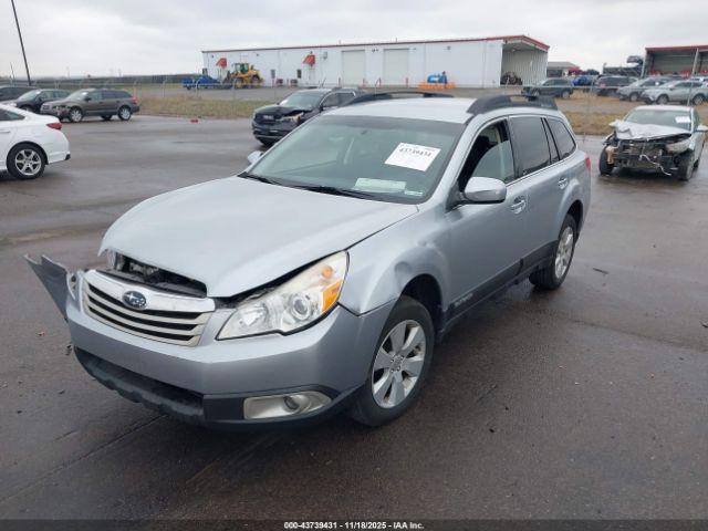 Subaru Outback 2.5i Premium Image 6