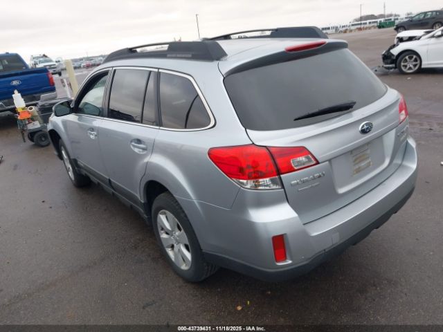 Subaru Outback 2.5i Premium Image 2